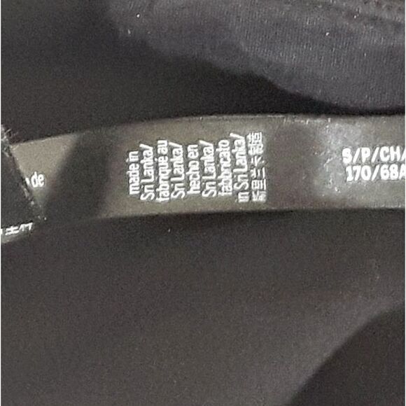 2/$35 Sale Victoria Sport Women's Shorts Black Size S Excellent Condition - Picture 5 of 7